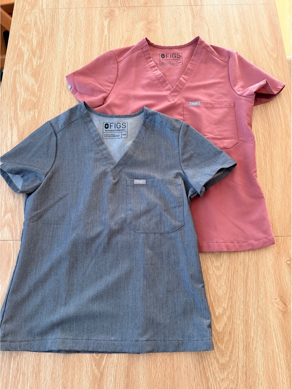 FIGS Catarina Scrub Top Bundle